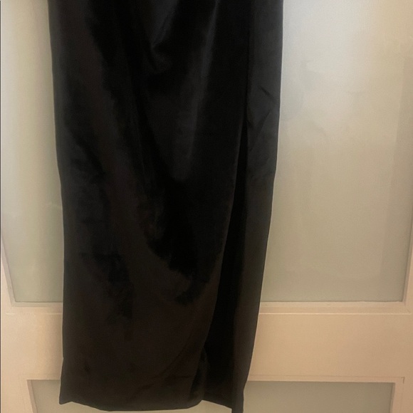 Bardot Classic Black Strapless Dress - Picture 2 of 9